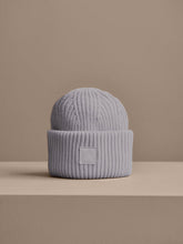 Load image into Gallery viewer, Cresta Rib Beanie